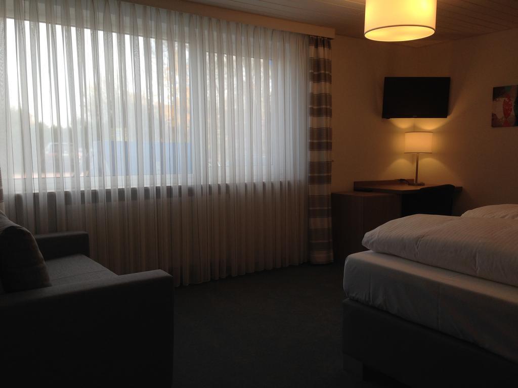 Tankbar'S Hotelchen Heroldsberg Δωμάτιο φωτογραφία
